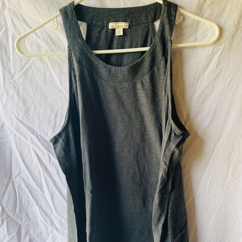 Gap tank top